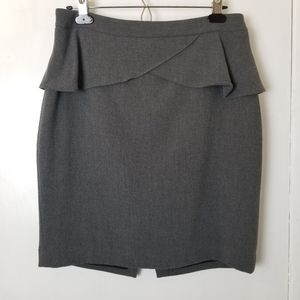 Express gray peplum lined skirt size 10   *C7